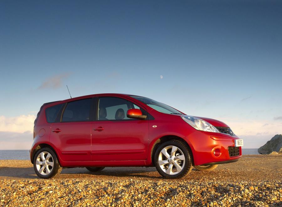  Nissan Note 2009 года  (UK) (фото 3 из 4)